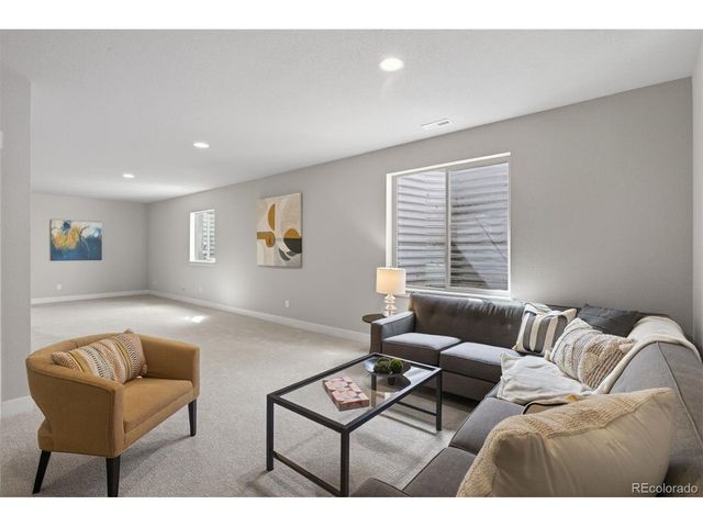 8825 E 55th Ave, Denver, CO 80238