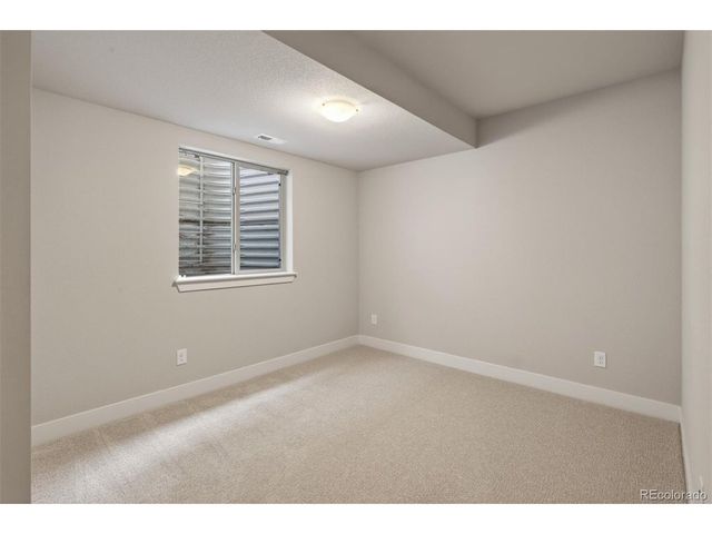 8825 E 55th Ave, Denver, CO 80238