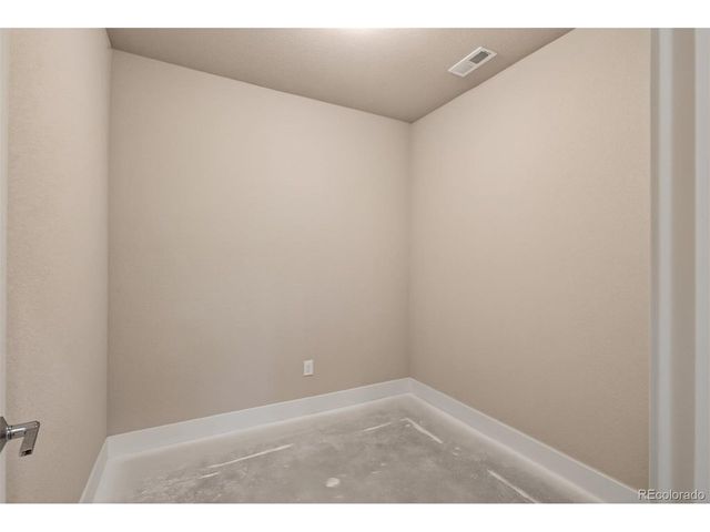 8825 E 55th Ave, Denver, CO 80238