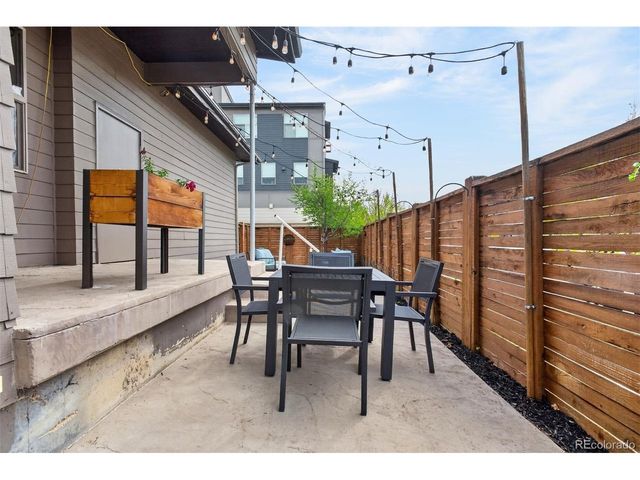 8825 E 55th Ave, Denver, CO 80238