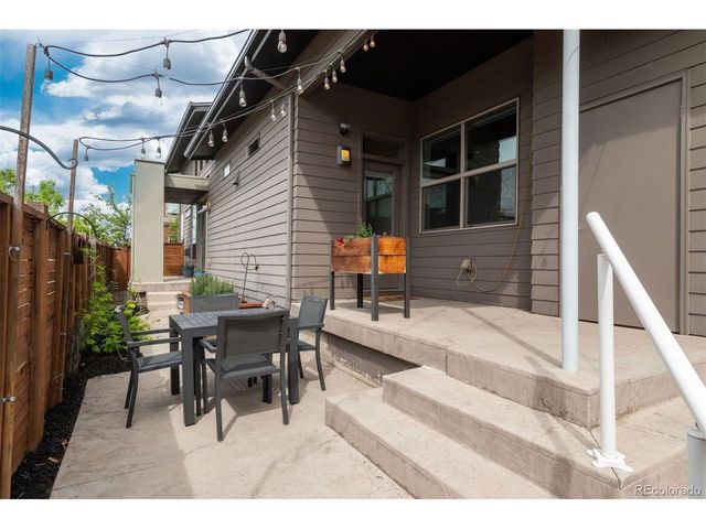 8825 E 55th Ave, Denver, CO 80238