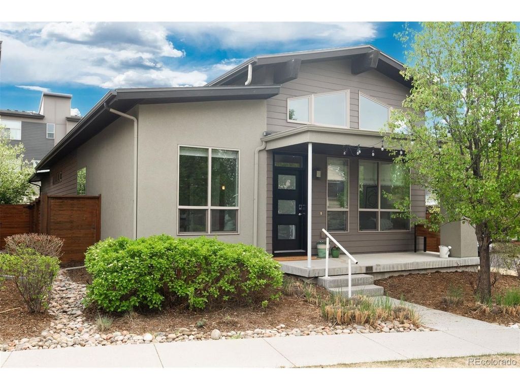 8825 E 55th Ave, Denver, CO 80238