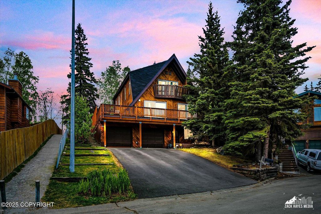 6010 Staedem Drive, Anchorage, AK 99504