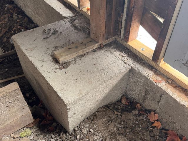 11950 E 65th Street, Indianapolis, IN 46236