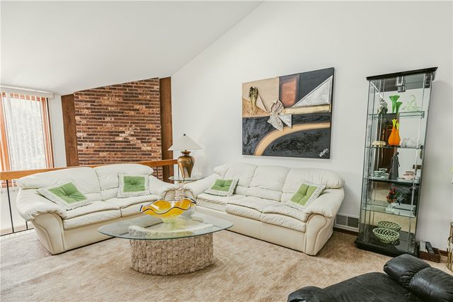 62 Delemere Boulevard, Perinton, NY 14450