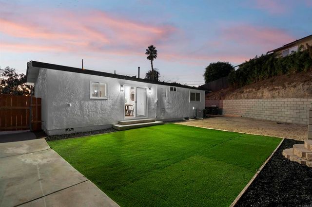 893 Galopago Street, Spring Valley, CA 91977