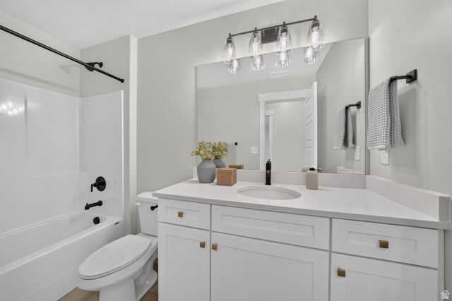 16234 S COUPLER LN, Bluffdale, UT 84065