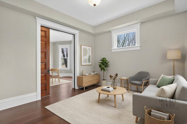 427 Iowa St Street, Waterloo, IA 50703