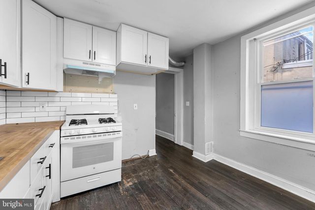 118 E SPRINGER ST, Philadelphia, PA 19119