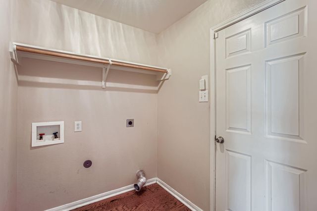 4618 Trinity River Court, Spring, TX 77386