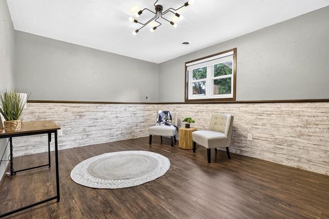 1378 INVERNESS LANE, Neenah, WI 54956