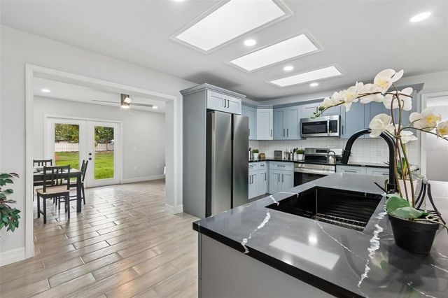 3600 38TH AVENUE E, Bradenton, FL 34208