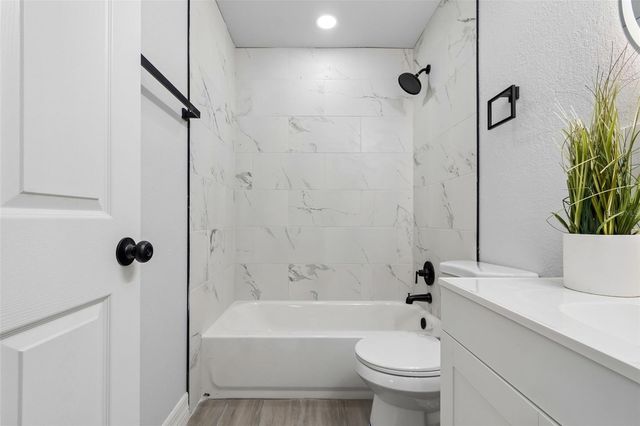 3600 38TH AVENUE E, Bradenton, FL 34208