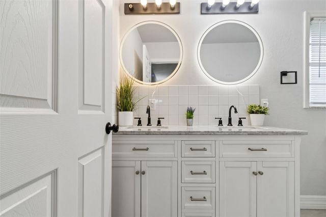 3600 38TH AVENUE E, Bradenton, FL 34208