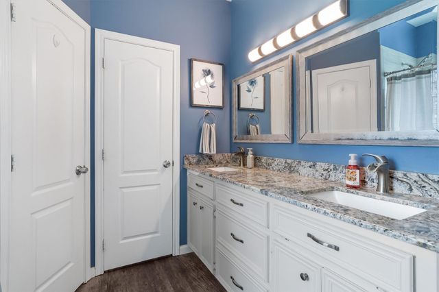 2609 Quail Run Drive, Alvin, TX 77511