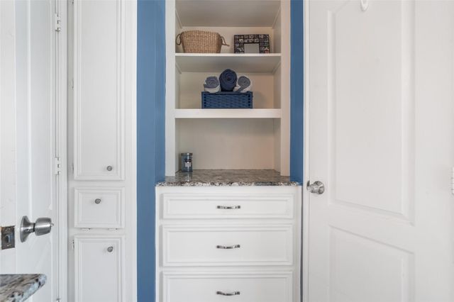 2609 Quail Run Drive, Alvin, TX 77511