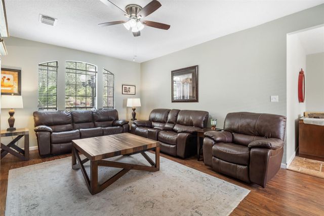 2609 Quail Run Drive, Alvin, TX 77511