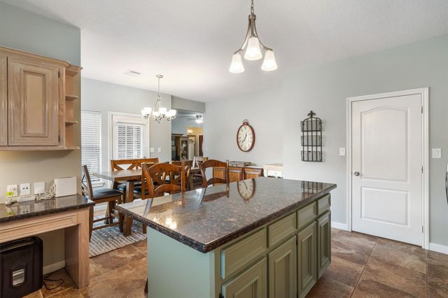 2609 Quail Run Drive, Alvin, TX 77511