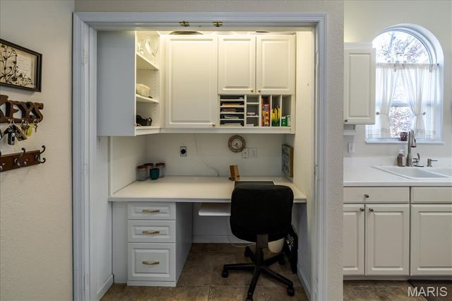 1821 Deer Run Trail, Pacific, MO 63069