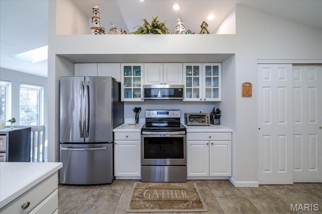 1821 Deer Run Trail, Pacific, MO 63069