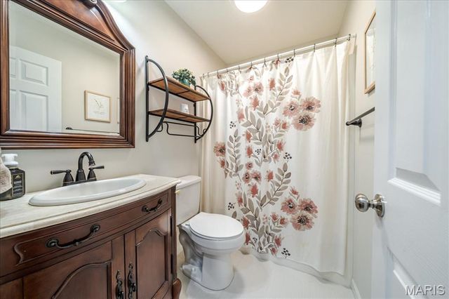 1821 Deer Run Trail, Pacific, MO 63069