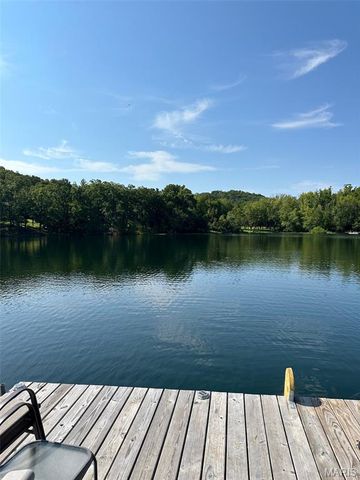 1821 Deer Run Trail, Pacific, MO 63069