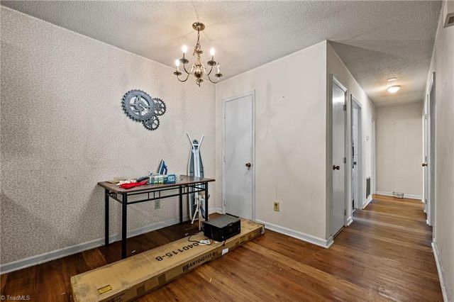 5613 Hornaday Road N, Greensboro, NC 27409