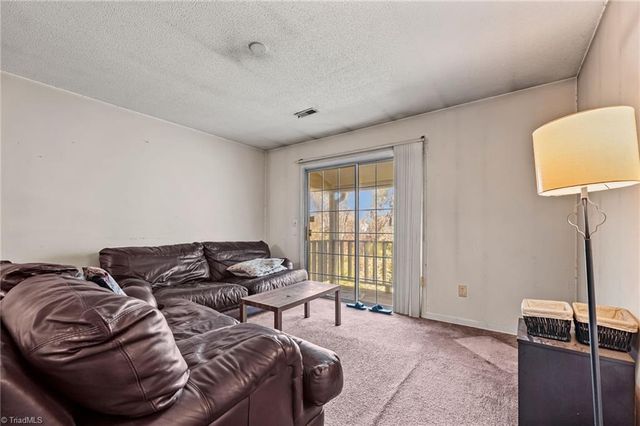 5613 Hornaday Road N, Greensboro, NC 27409