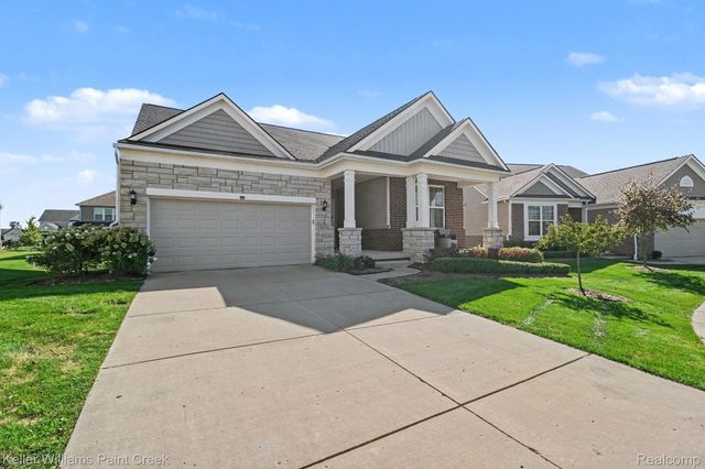 1270 Lark Street, Orion Charter Township, MI 48360