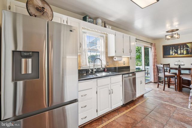 5405 FRANCY ADAMS CT, Fairfax, VA 22032
