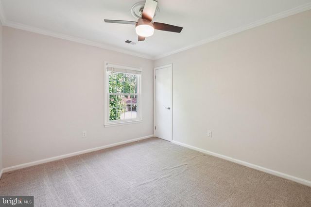 5405 FRANCY ADAMS CT, Fairfax, VA 22032