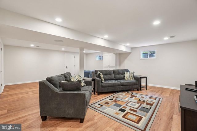5405 FRANCY ADAMS CT, Fairfax, VA 22032