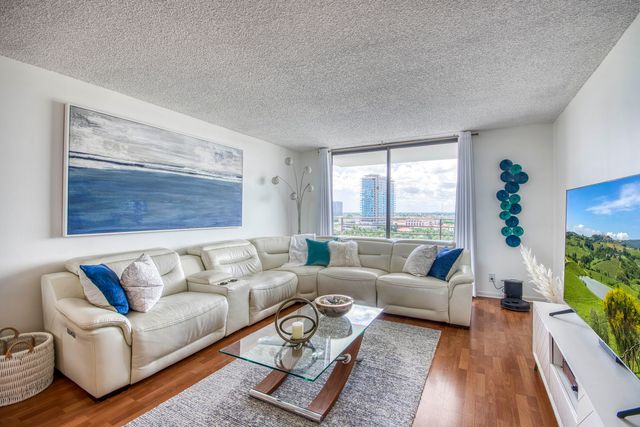 600 Three Islands Boulevard 1010, Hallandale Beach, FL 33009