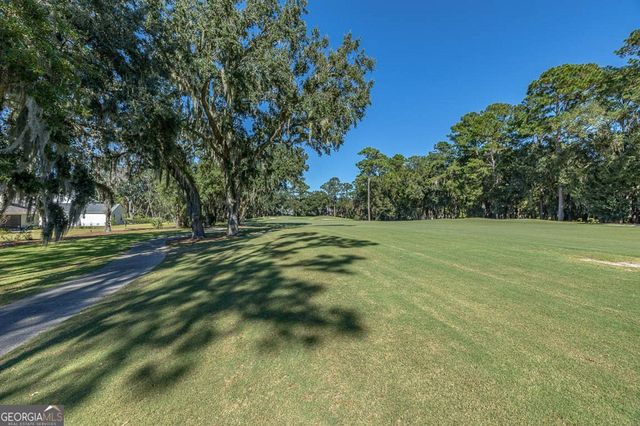 930 Champney, St. Simons, GA 31522