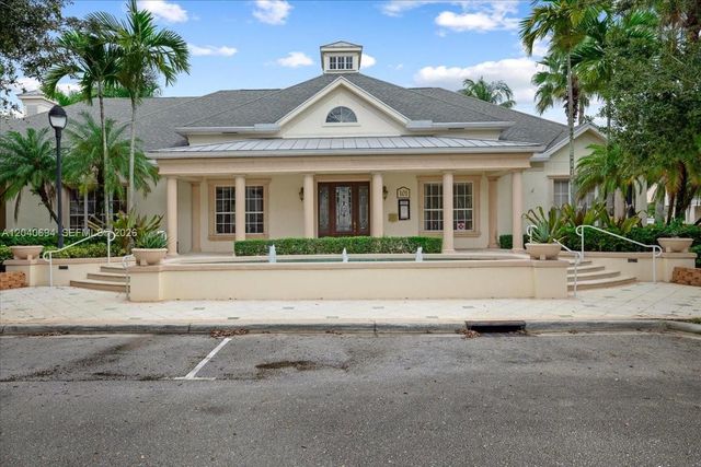 245 Murcia Dr 103, Jupiter, FL 33458