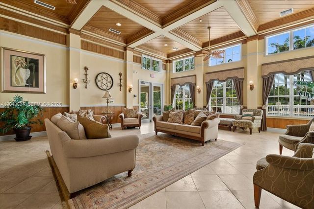 245 Murcia Dr 103, Jupiter, FL 33458
