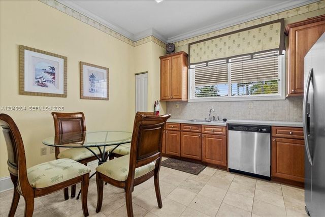 245 Murcia Dr 103, Jupiter, FL 33458