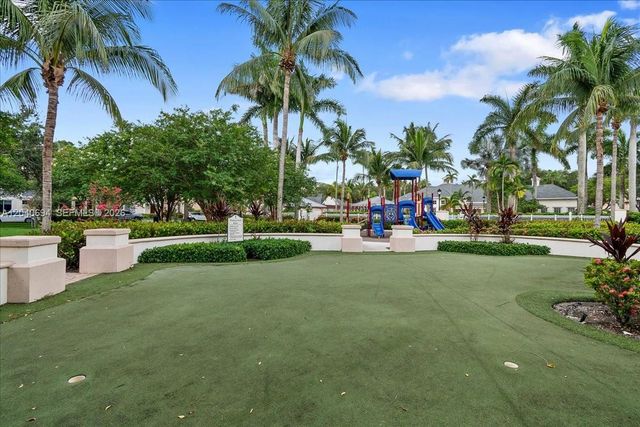 245 Murcia Dr 103, Jupiter, FL 33458