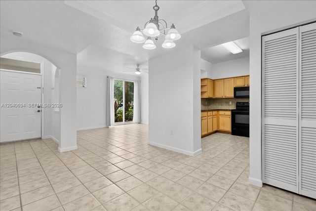 245 Murcia Dr 103, Jupiter, FL 33458