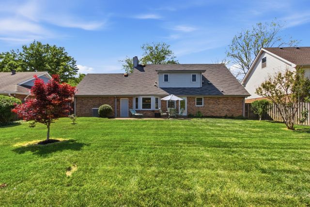 609 Sugartree Ln, Franklin, TN 37064