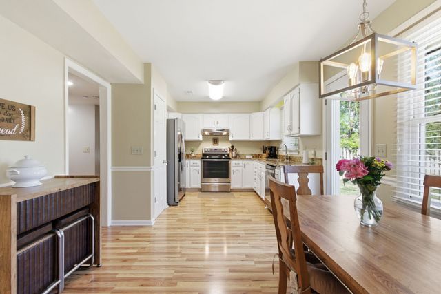 609 Sugartree Ln, Franklin, TN 37064