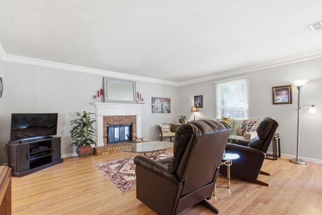 609 Sugartree Ln, Franklin, TN 37064