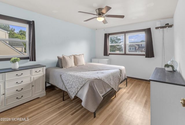 4 Carter Place, Parlin, NJ 08859