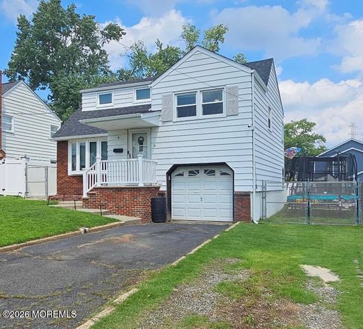 4 Carter Place, Parlin, NJ 08859