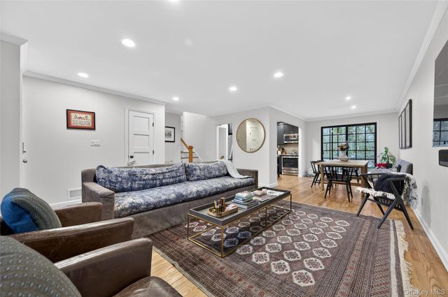 59 Grist Mill Lane, Huntington, NY 11743