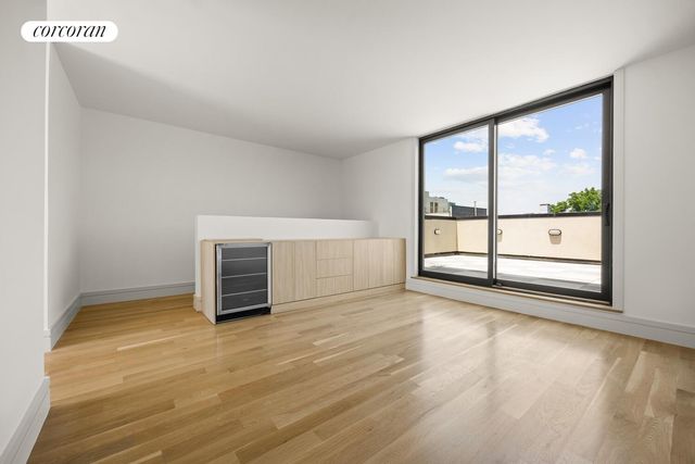 966 BERGEN Street, New York City, NY 11216