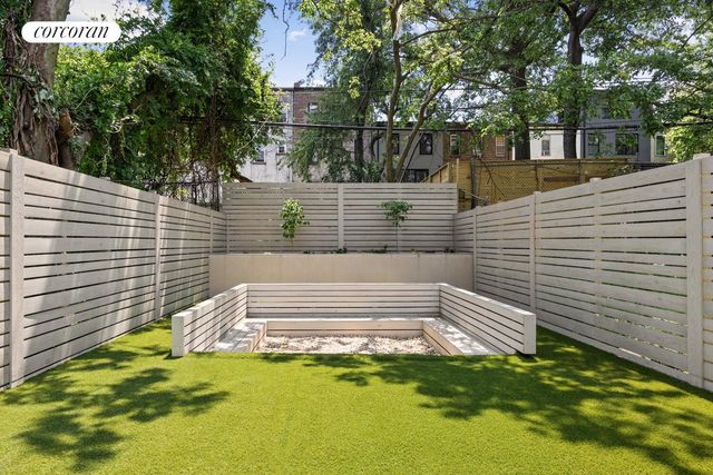 966 BERGEN Street, New York City, NY 11216