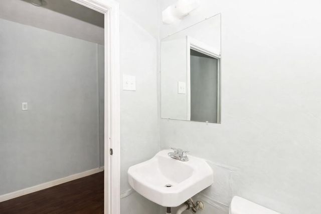 1102 N Hawthorne Street, Chattanooga, TN 37406