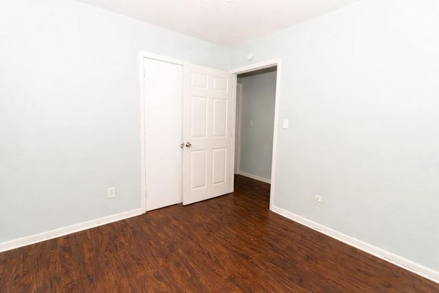 1102 N Hawthorne Street, Chattanooga, TN 37406