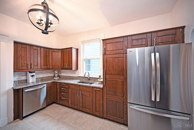 4220 Eileen Drive, Cincinnati, OH 45209